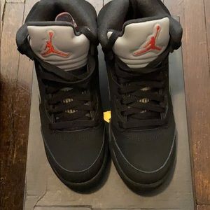Air Jordan 5 metallic